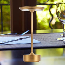 Afbeelding in Gallery-weergave laden, EcoLume - Luxe designlamp nieuw gedefinieerd ontwerp