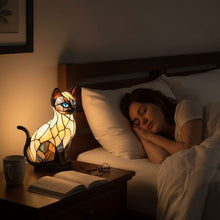 Afbeelding in Gallery-weergave laden, Lunakat – handgemaakte lamp die harten doet stralen
