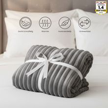 Afbeelding in Gallery-weergave laden, Knuffelwonder Deluxe Deken – Extra Grote Premium Fleece Deken
